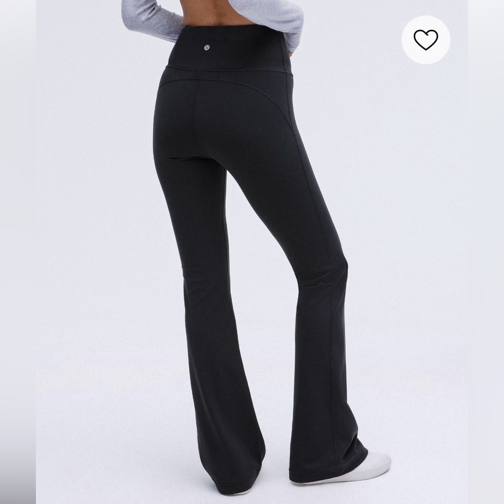 Brand New Groove Nulu Super-High-Rise Flared Pant Regular